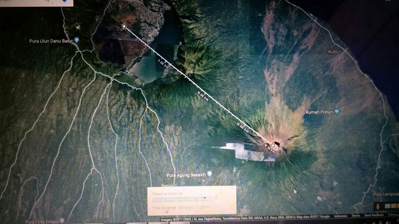 How far is Mount Batur from Mount Agung?