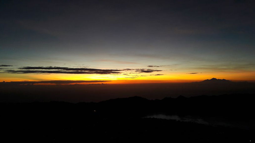 Exciting promo for Mount Batur tour the end of the year