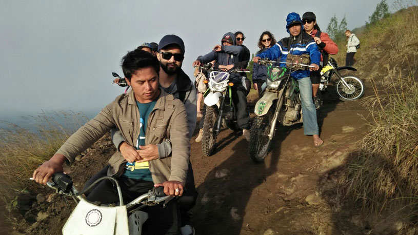 mount batur sunrise trek with taxi bike